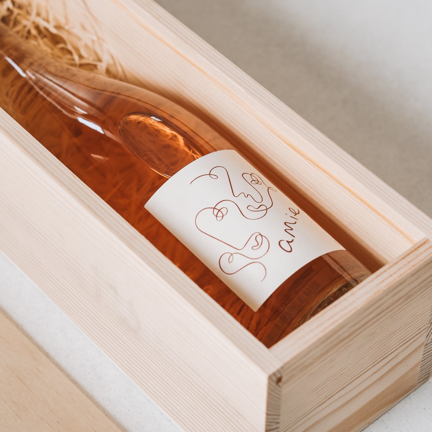 Amie Rosé Birthday Gift Box