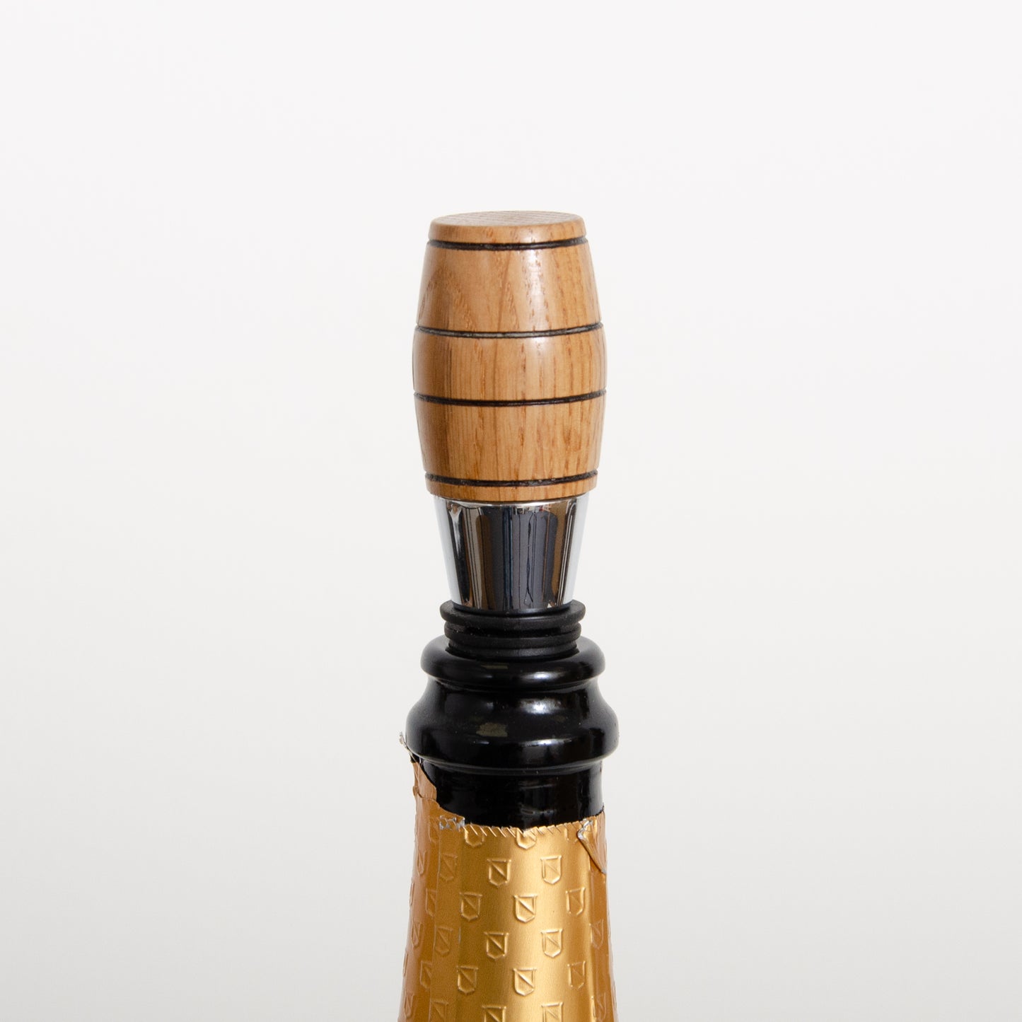 Wine barrel wood bottle stopper - Stag Design