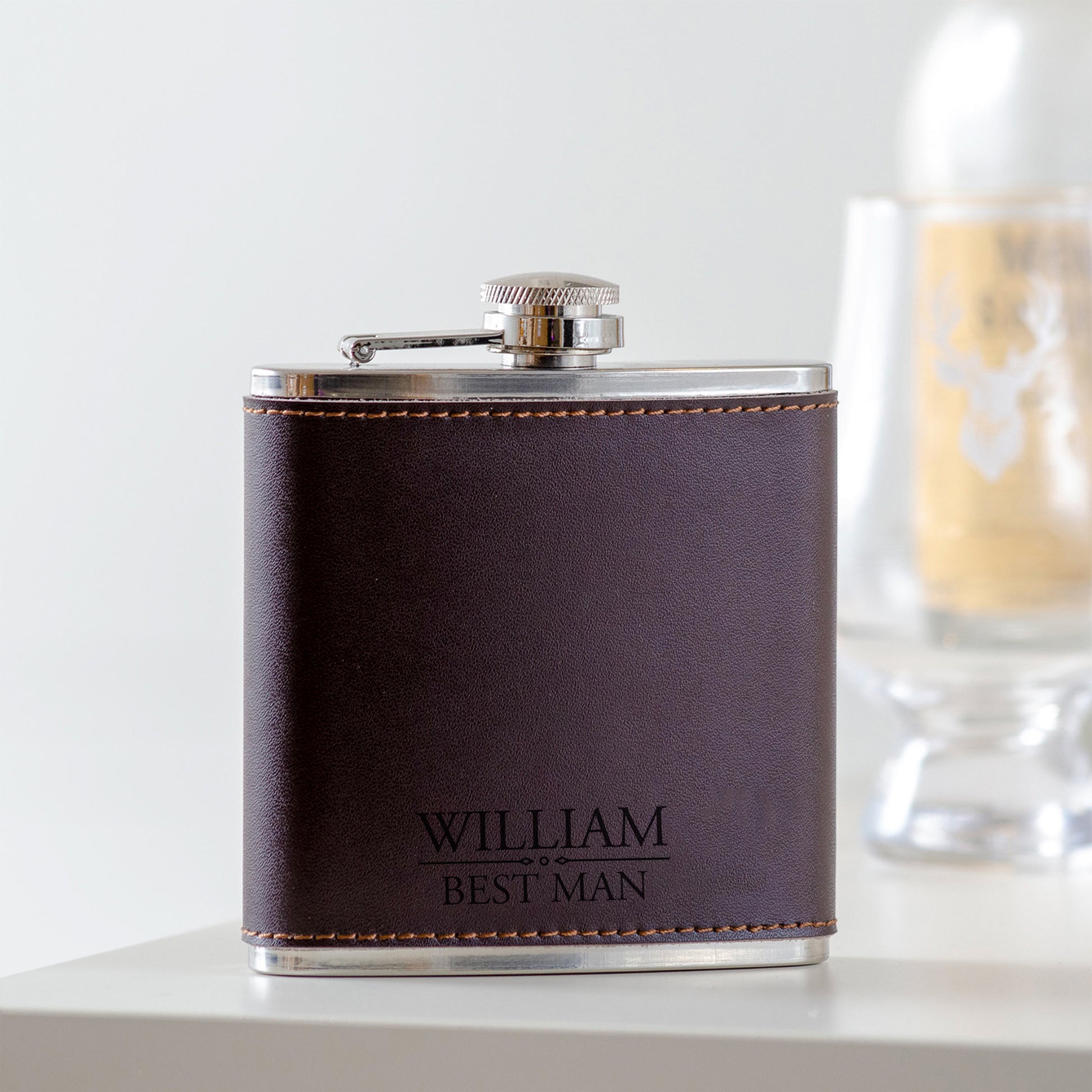 Monogrammed Hip Flask With Funnel In Gift Box By Jonny's Sister - Foto 12